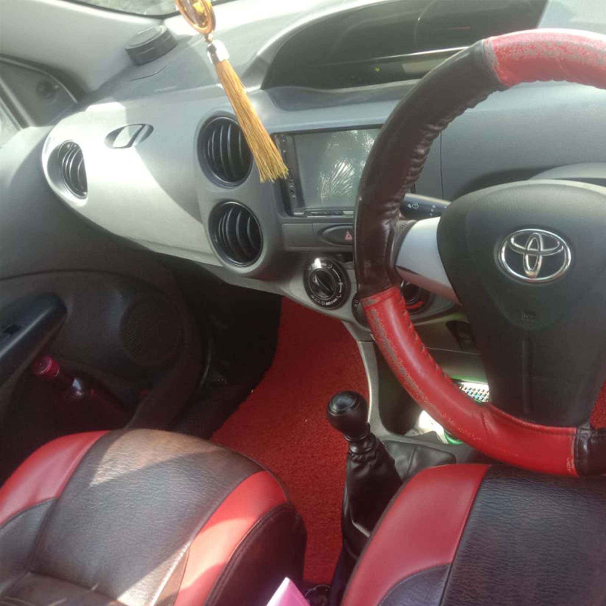 Deepak Call Taxi Tirupur